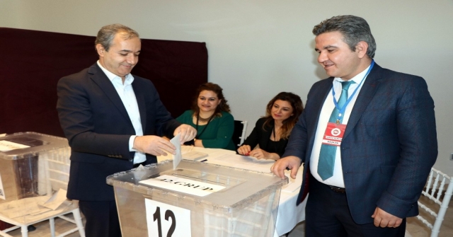 Nevşehir'de Parmaksız 5.'inci kez başkan