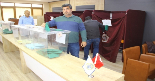 Edremit Ticaret Odasında Seçim Heyecanı