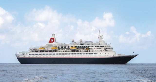 468 turist taşıyan gemi Kuşadası'nda