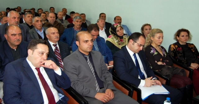 Ekonomi Bakanlığı Bürokratları Bitlis Esnafıyla Bir Araya Geldi