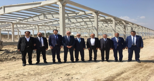 Kütahyaya 300 Kişinin Çalışacağı Yeni Bir Seramik Fabrikası