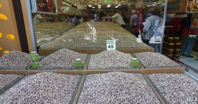 Antep Fıstığı Cep Yakıyor