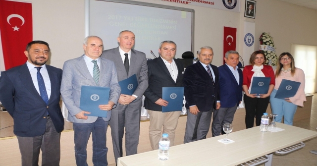 Kuşadasında Turizm Değerlendirme Sempozyumu Yapıldı