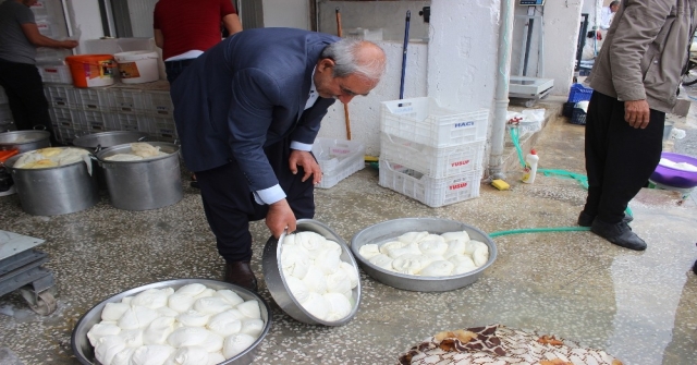 Günde 100 Ton Peynir Üretilen Siverekte Patentli Üretici Yok