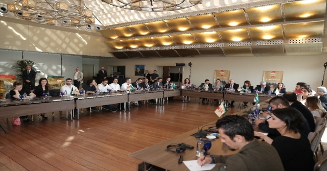 Hektaş 2 Milyar Dolarlık Pet Ürünleri Pazarına Girdi