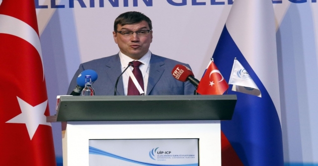 Yükselen Avrasyada Türkiye-Rusya İlişkilerinin Geleceği Antalya Zirvesi