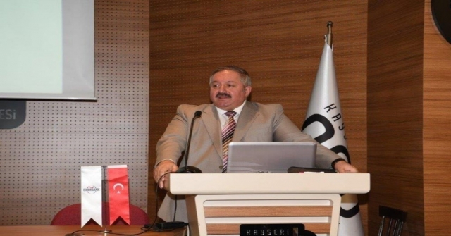 Türk Eximbank Kayseri'de ihracatçıları bilgilendirdi