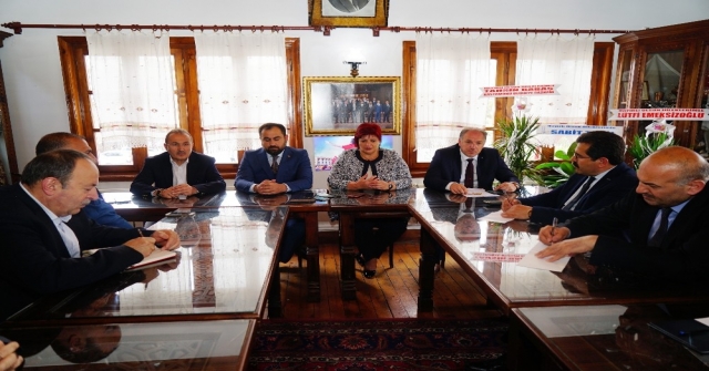 Türkiye-Kosova İlişkileri Kastamonuda Masaya Yatırıldı