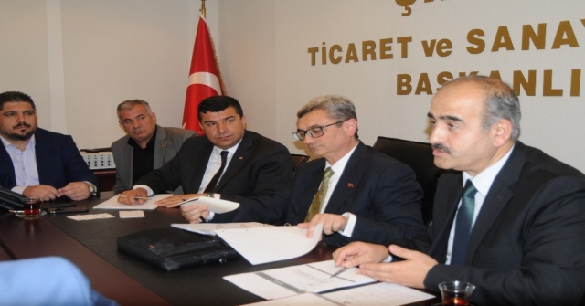 Müsteşarı Dilemre Şırnaktaki Sanayicileri Dinledi