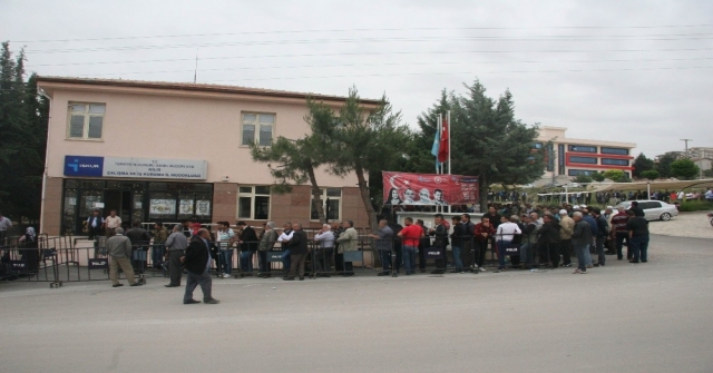 Kiliste 6 Aylığına Alınacak Olan 3 Bin 250 Kişi İçin Binlerce Kişi Müracaat Etti