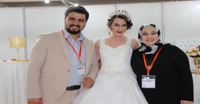 Gelinlikte Yeni Trend Prenses Modelleri