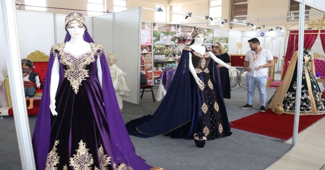 Gelinlikte Yeni Trend Prenses Modelleri