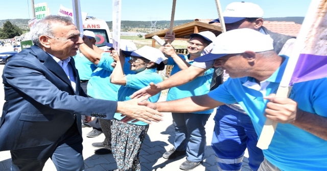 İzmirde Çifte Sevinç