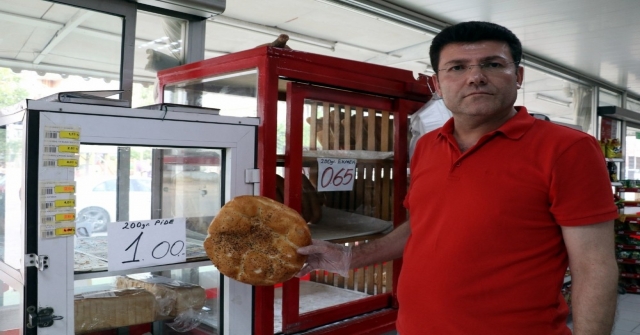 Marketçi Ragıp, Ramazanda Da İş Başında