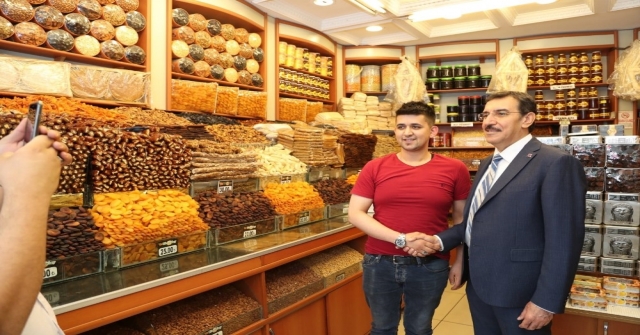 Bakan Tüfenkciden Döviz Ve Faiz Değerlendirmesi