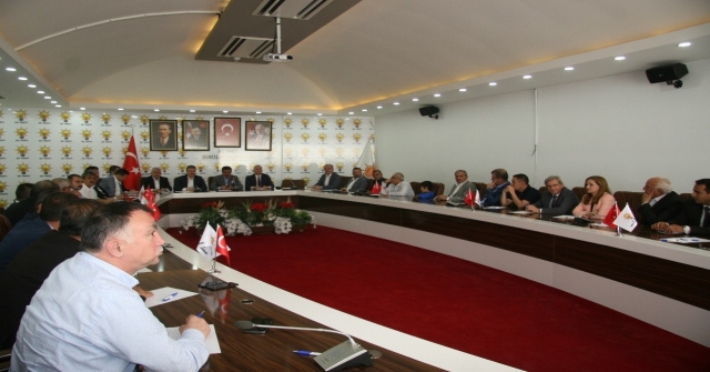 Bakan Zeybekci, Moodys Ve Fitchin Açıklamalarını Değerlendirdi