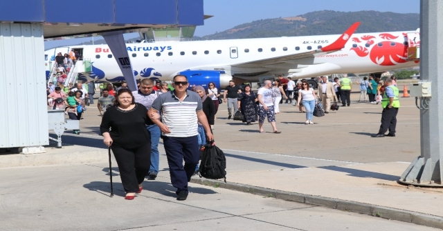 Azerbaycandan Gazipaşaya İlk Uçuş