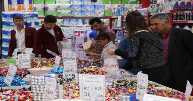 Roka Avmde Bayram Yoğunluğu