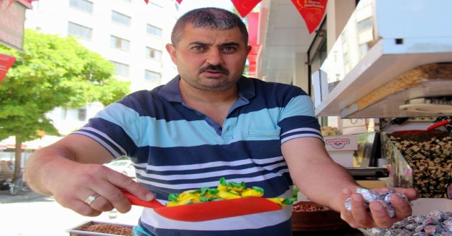 Çarşı-Pazarda Bayram Hareketliliği