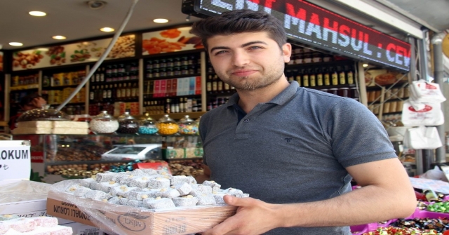 Çarşı-Pazarda Bayram Hareketliliği
