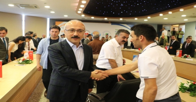 Bakan Elvan: Yatırımcılar Artık Kurum Kurum Dolaşmayacak