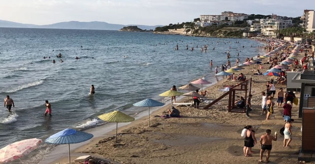 Kuşadasında Bayram Hareketliliği