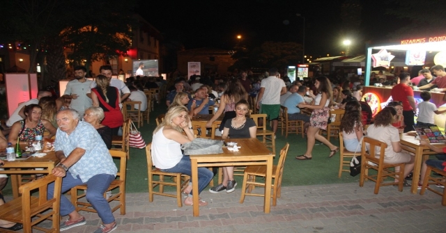 Ayvalık Ramazan Bayramında Tatilcilerle Doldu Taştı