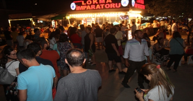 Ayvalık Ramazan Bayramında Tatilcilerle Doldu Taştı