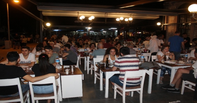 Ayvalık Ramazan Bayramında Tatilcilerle Doldu Taştı