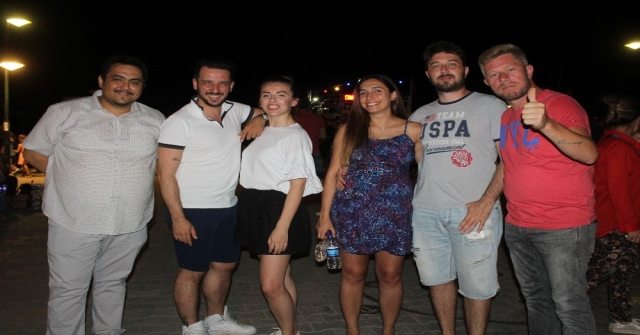 Ayvalık Ramazan Bayramında Tatilcilerle Doldu Taştı