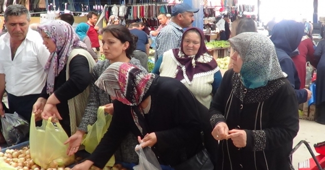 Fiyatı 5 Lirayı Aşınca, Gözler Sandıklı Patatesine Çevrildi