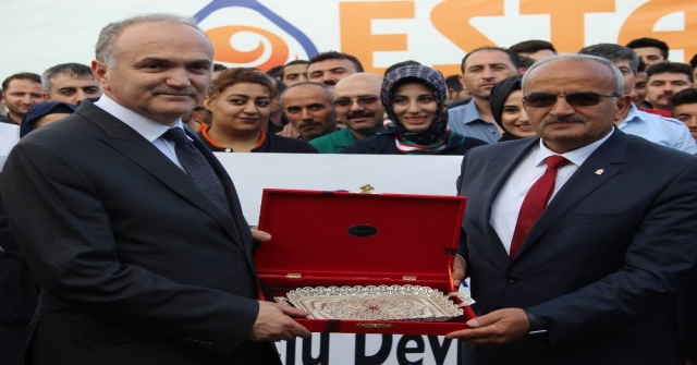 Bakan Özlü: Tarım Arazilerini Osb Yapmayacağız