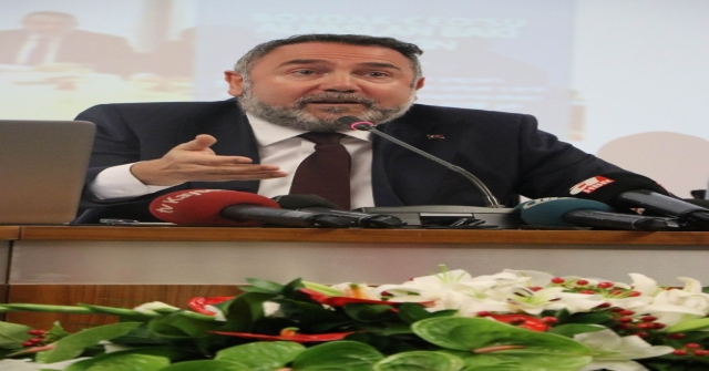Ertekin: “İş Adamlarıyla 5 Yıldızlı Otel Lobilerinde Değil, Mesai Arkadaşlarımla Düğün Salonlarında İftar Yaptım”