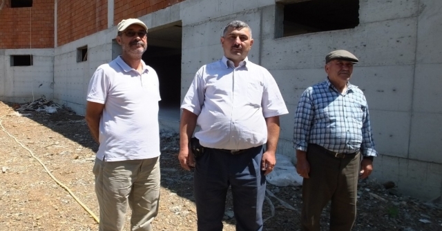 Burhaniyede Edremit Körfezinin İlk Organik Zeytinyağı Fabrikası Sezona Yetişecek