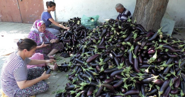 Yaşını Satamayınca Kuruttular, Şimdi Tüm Dünyaya Satıyorlar