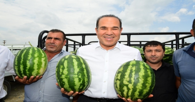 Karpuz Üreticilerinden Başkan Sözlüye Teşekkür