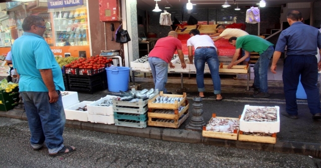 Sezon Açıldı, Vatandaş Balığa Hücum Etti