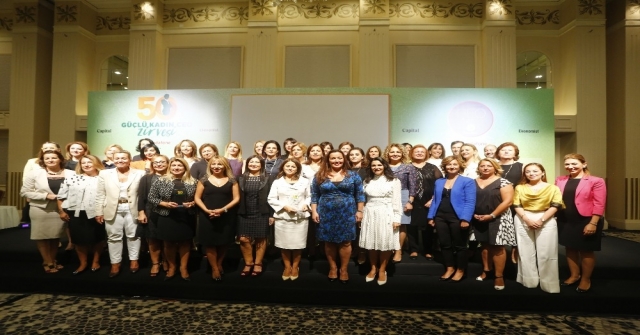 Türkiyenin En Güçlü 50 Kadın Ceosu Ödüllerini Aldı