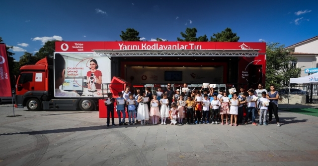 Vodafone, Erzincanın Köy Ve Kasabalarına “Kodlama” Götürdü