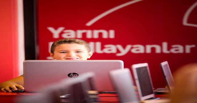 Vodafone, Erzincanın Köy Ve Kasabalarına “Kodlama” Götürdü