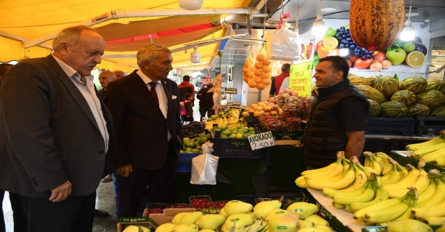 Üzüm Pazarı Esnafının Canlanması Adına Belediyeden İndirim Günleri Projesi