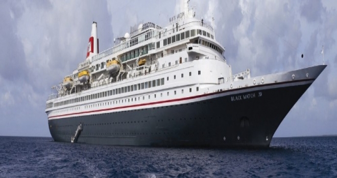 468 turist taşıyan gemi Kuşadası'nda