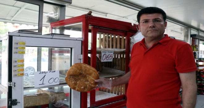 Marketçi Ragıp, Ramazanda Da İş Başında