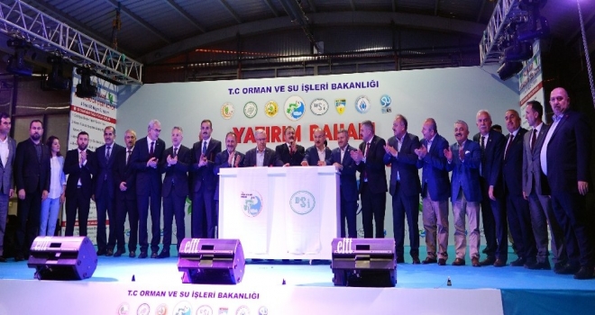 188 milyon TL değerindeki tesislerin temeli sahurda atıldı