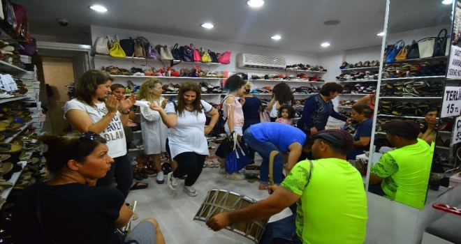 Perakende Sektörüne “Kadınca” Moral