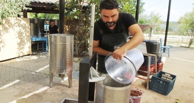 Gömeçte Üretilen Balzamik Sirke Her Derde Deva