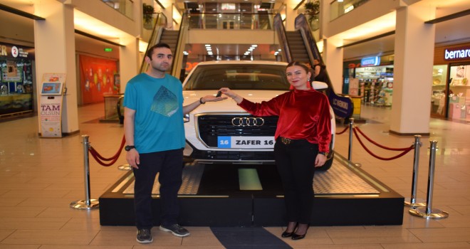 Zafer Plaza’nın Audi Q2’si Nurhak Hızardere’de