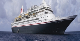 468 turist taşıyan gemi Kuşadası'nda