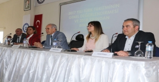 Kuşadasında Turizm Değerlendirme Sempozyumu Yapıldı