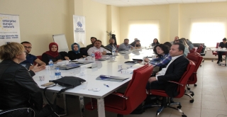 Erciyes Teknoparkta Ardeb Uygulamalı Proje Önerisi Yazma Eğitimleri Devam Ediyor